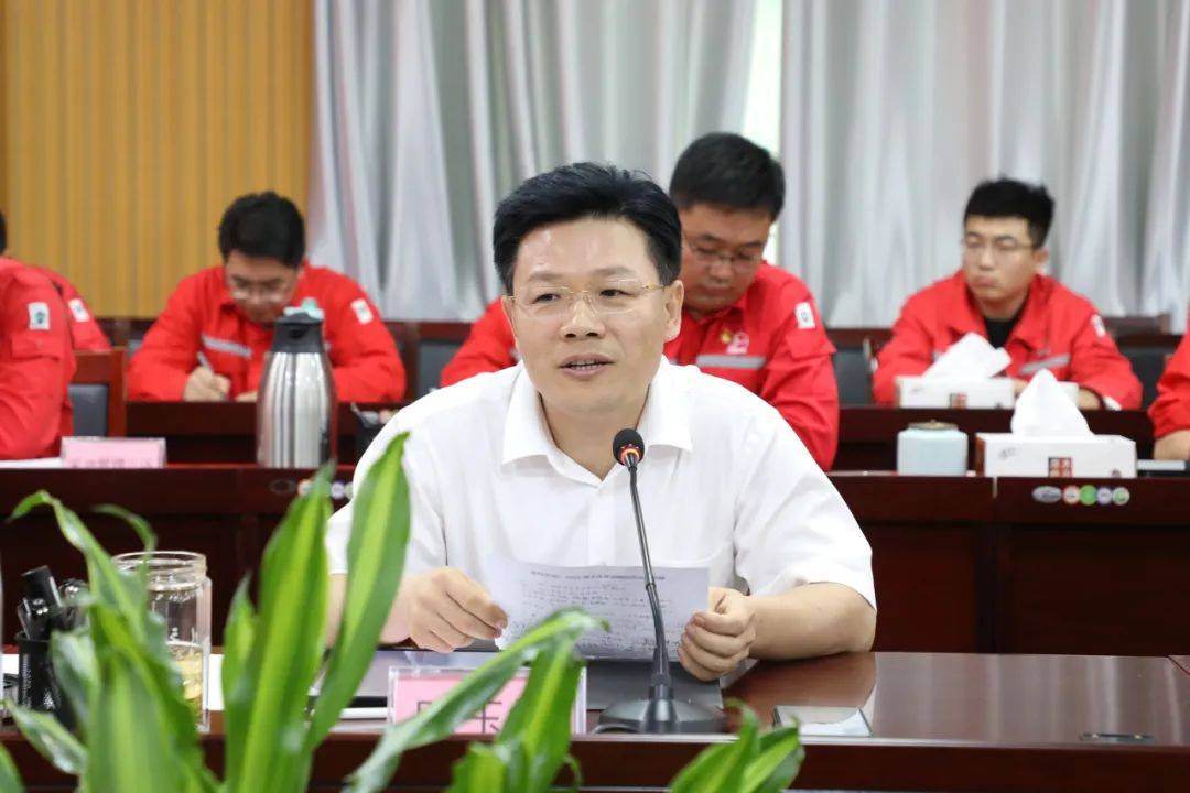 321e7684524e45e1822e24e236f9aee3_tplv-tt-origin-web_gif (1)