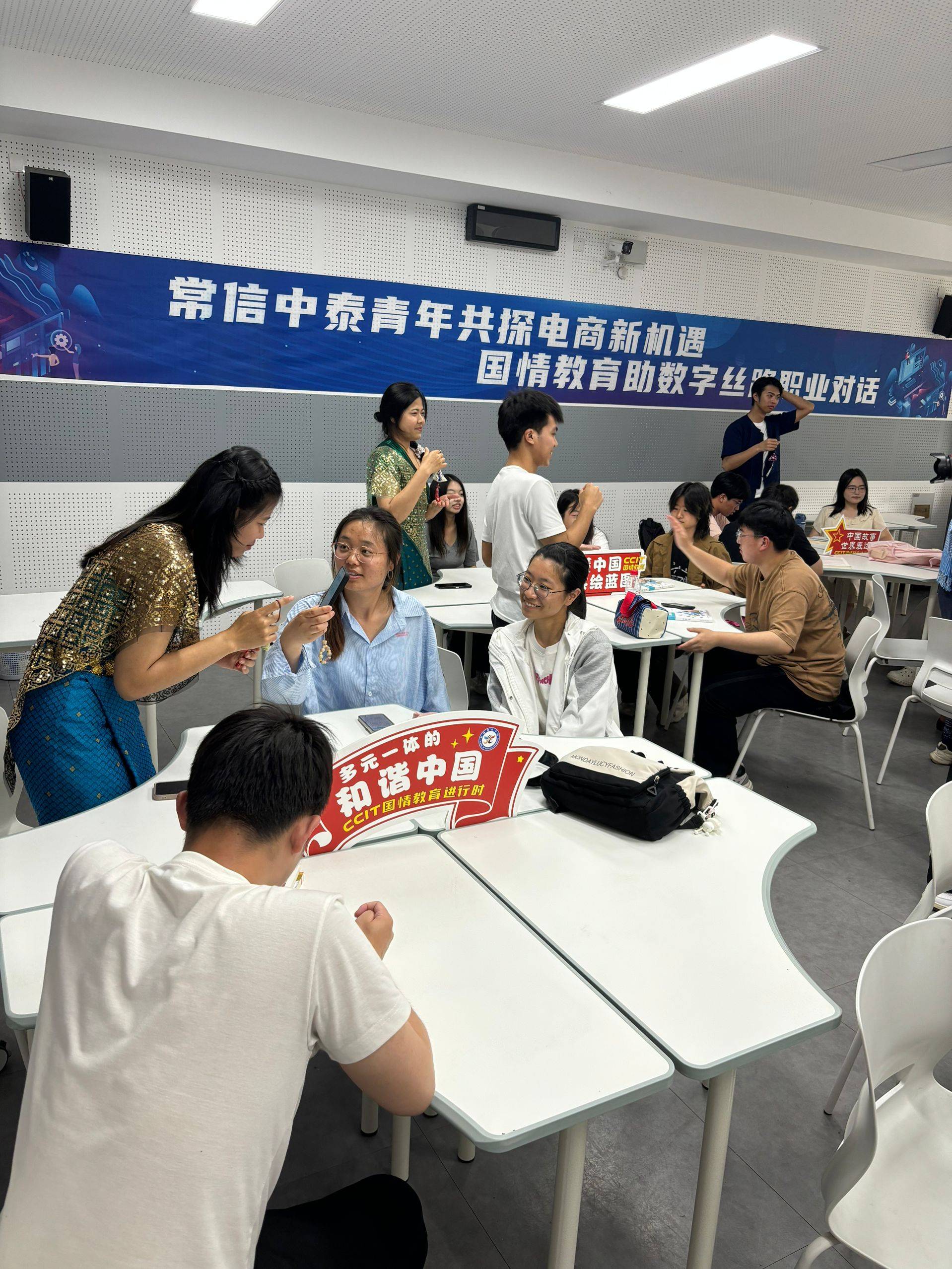 如图片无法显示，请刷新页面