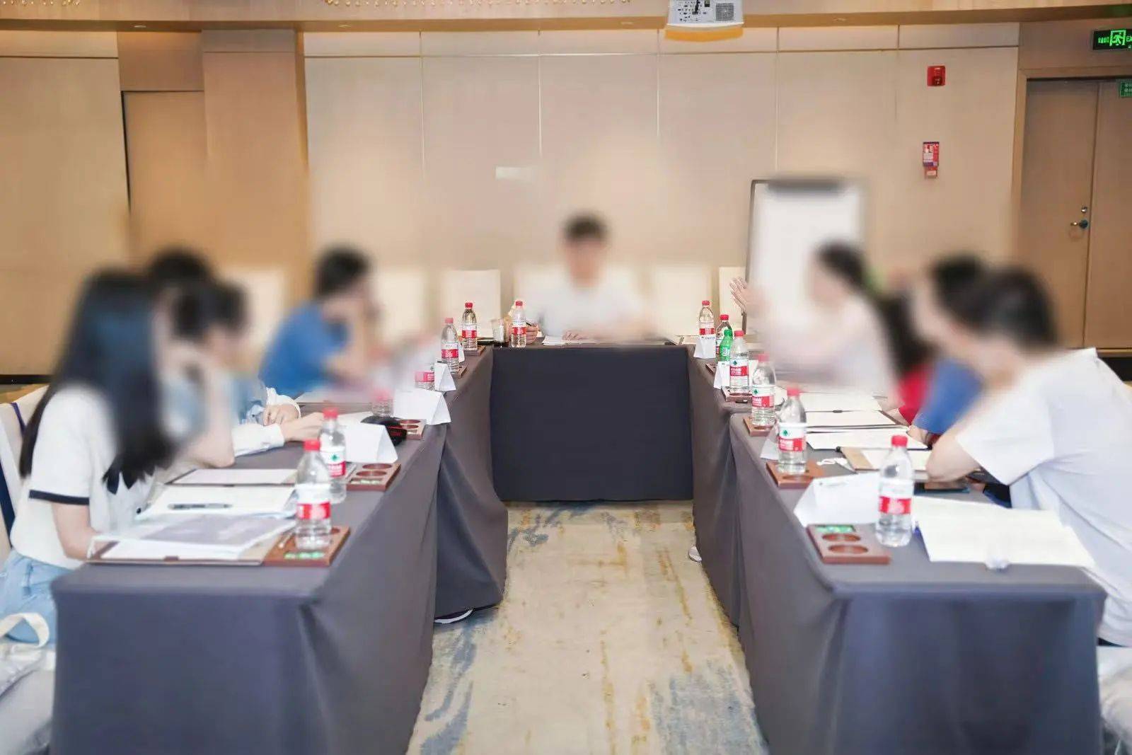 如图片无法显示，请刷新页面